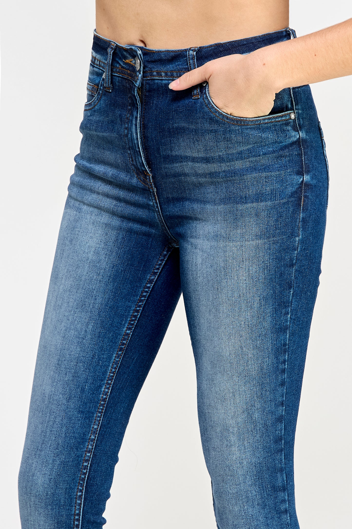 Blue Basic Fit Jeans