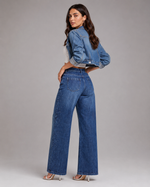Load image into Gallery viewer, Essence Med Jeans