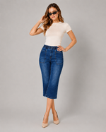 Load image into Gallery viewer, Snap Capri 02 Jeans