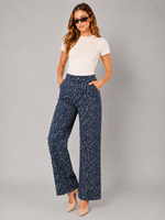 Load image into Gallery viewer, Kitsch Neele Embroidered Jeans