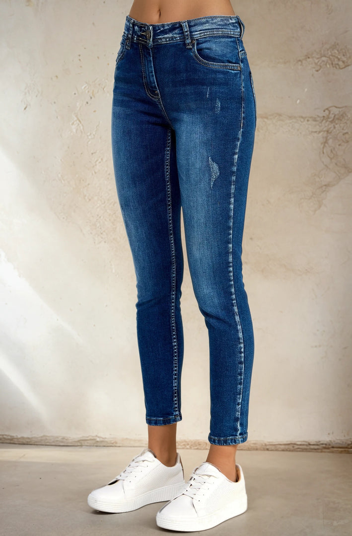Chic Fit Jeans - Ladies Trousers - UrbanKoach